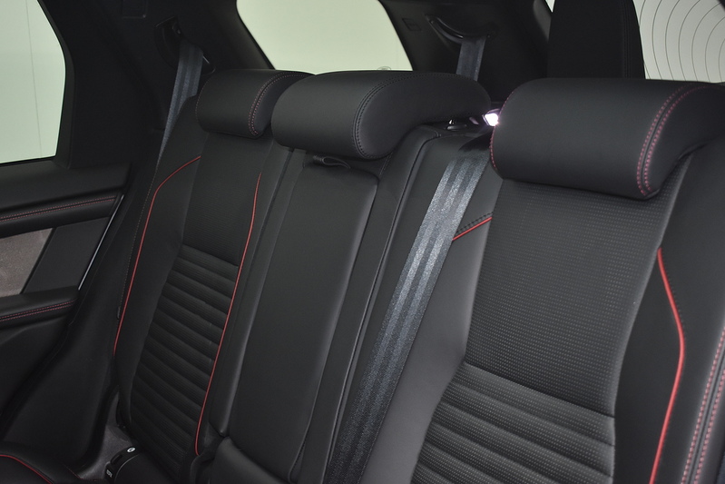 Land Rover Discovery Sport D180 MHEV R-Dynamic HSE - U6183