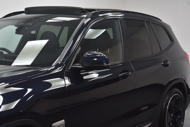 BMW iX3 Premier Edition Pro - U6189