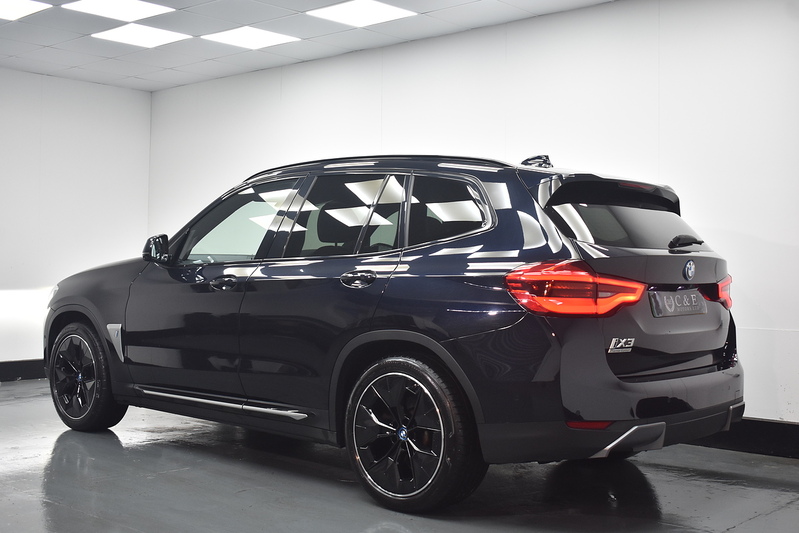BMW iX3 Premier Edition Pro - U6189