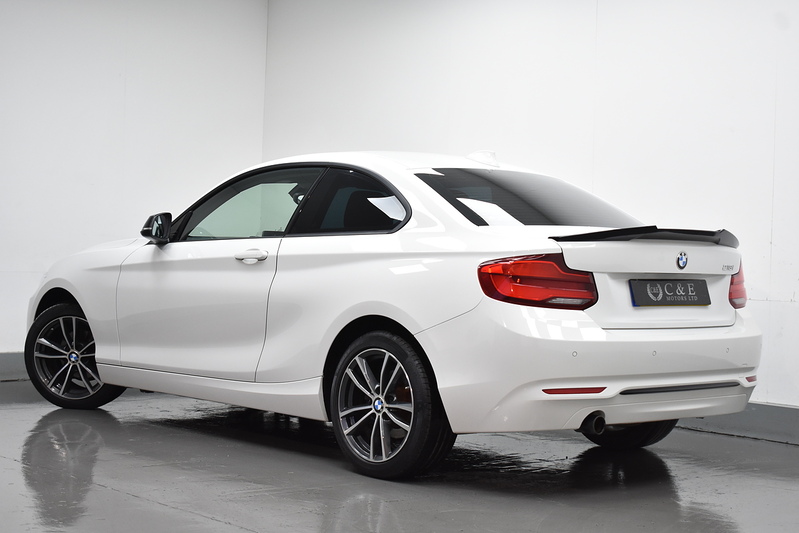BMW 2 Series 218i Sport - U6190