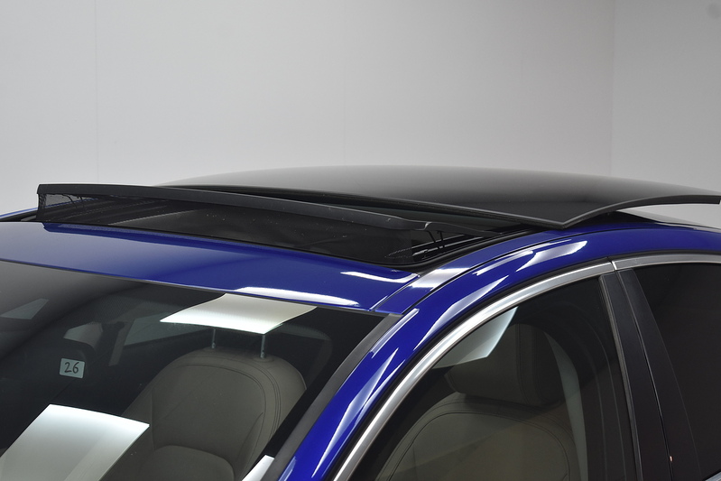 Jaguar XE i Prestige - U6192