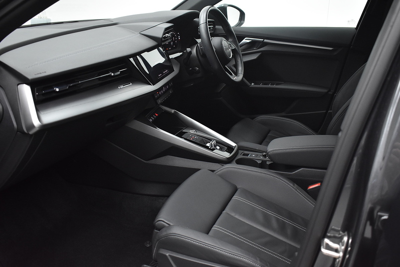 Audi A3 TFSI S line - U6193