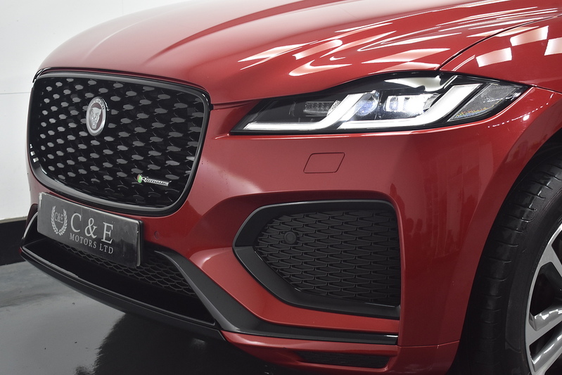 Jaguar F-PACE D200 MHEV R-Dynamic SE - U6194