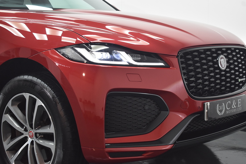 Jaguar F-PACE D200 MHEV R-Dynamic SE - U6194