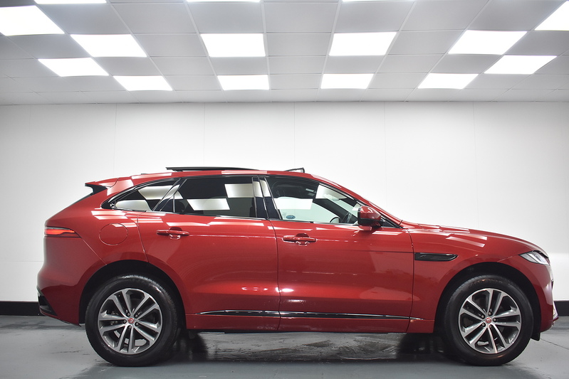 Jaguar F-PACE D200 MHEV R-Dynamic SE - U6194