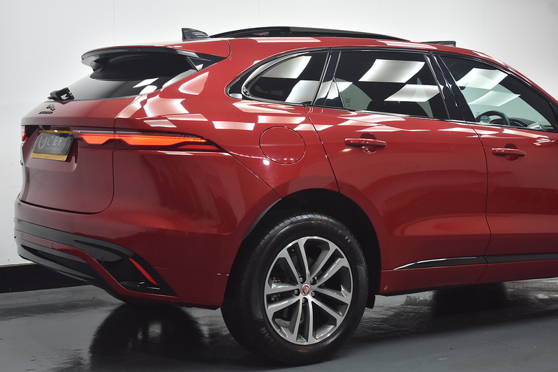 Jaguar F-PACE D200 MHEV R-Dynamic SE - U6194