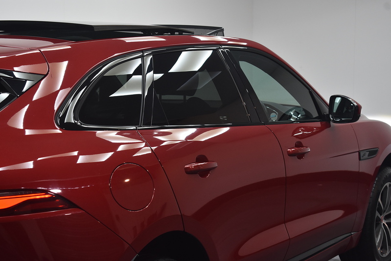 Jaguar F-PACE D200 MHEV R-Dynamic SE - U6194