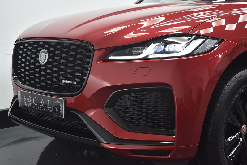 Jaguar F-PACE D200 MHEV R-Dynamic SE - U6194