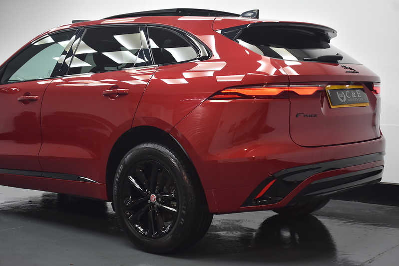 Jaguar F-PACE D200 MHEV R-Dynamic SE - U6194