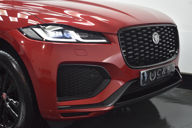 Jaguar F-PACE D200 MHEV R-Dynamic SE - U6194