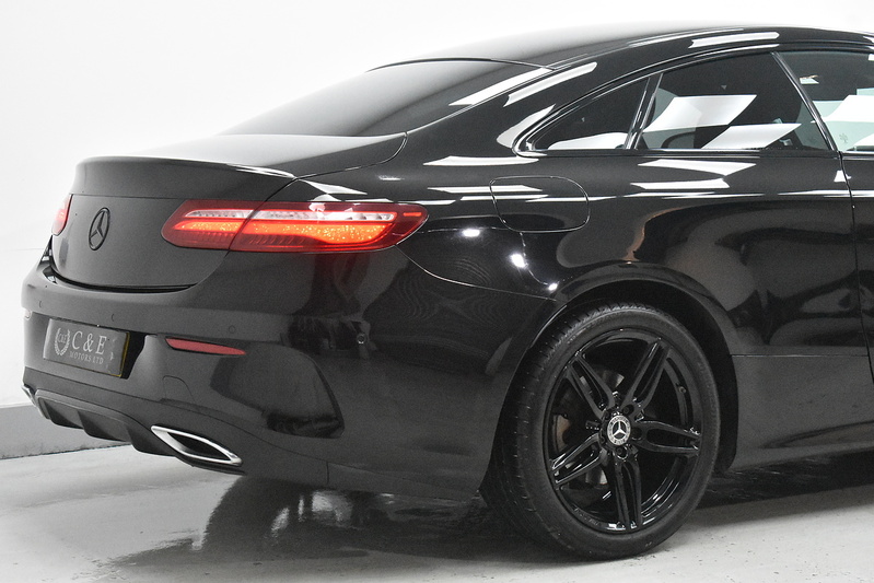 Mercedes-Benz E Class E220d AMG Line - U6195