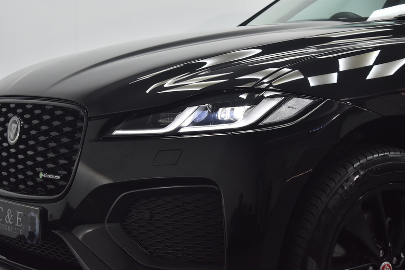 Jaguar F-PACE D200 MHEV R-Dynamic SE - U6198