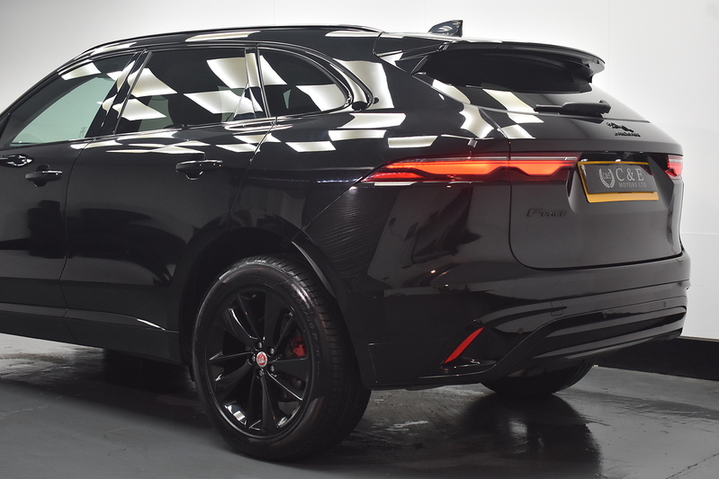 Jaguar F-PACE D200 MHEV R-Dynamic SE - U6198