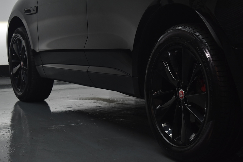 Jaguar F-PACE D200 MHEV R-Dynamic SE - U6198