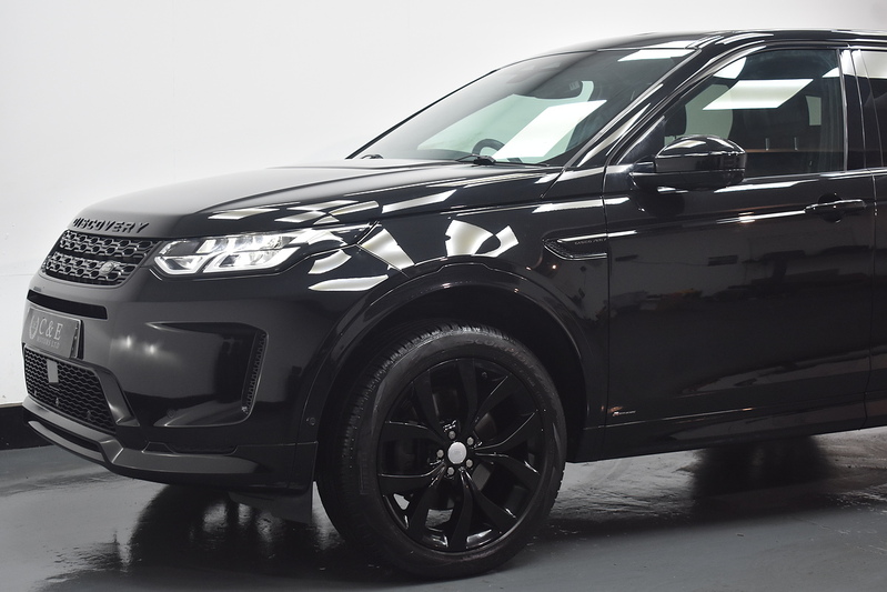 Land Rover Discovery Sport D165 MHEV Urban Edition - U6200