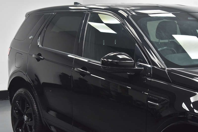 Land Rover Discovery Sport D165 MHEV Urban Edition - U6200