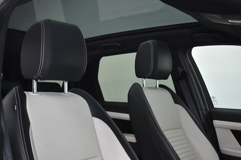 Land Rover Discovery Sport D165 MHEV Urban Edition - U6200