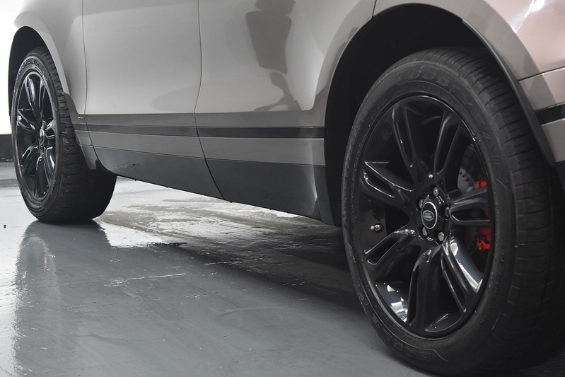 Land Rover Range Rover Velar D200 MHEV Edition - U6203