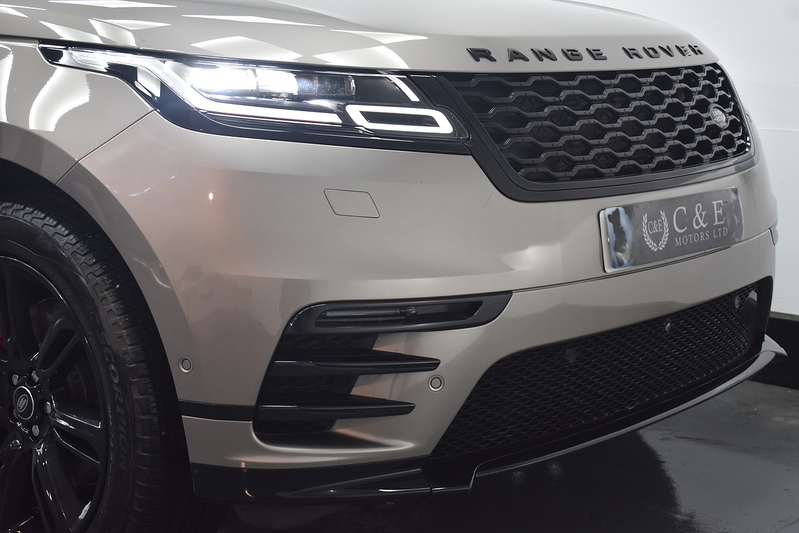 Land Rover Range Rover Velar D200 MHEV Edition - U6203