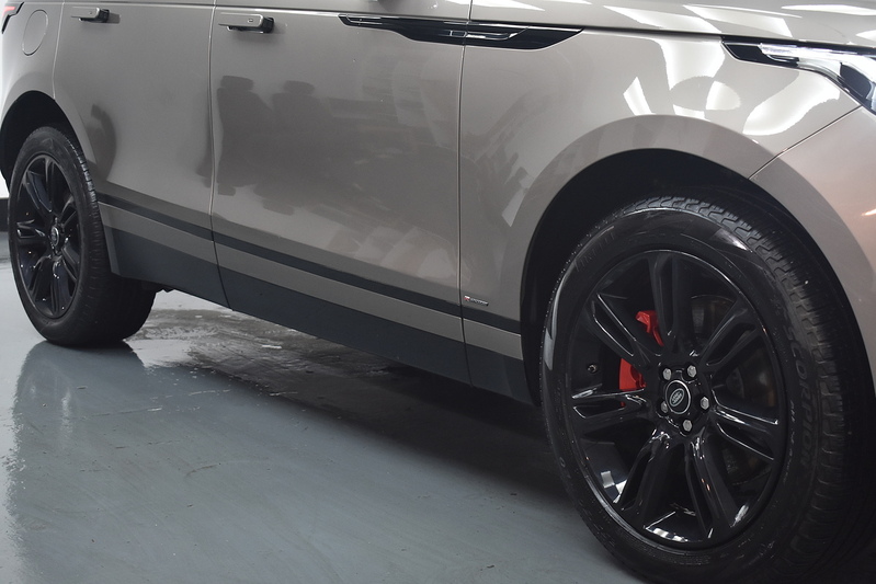 Land Rover Range Rover Velar D200 MHEV Edition - U6203