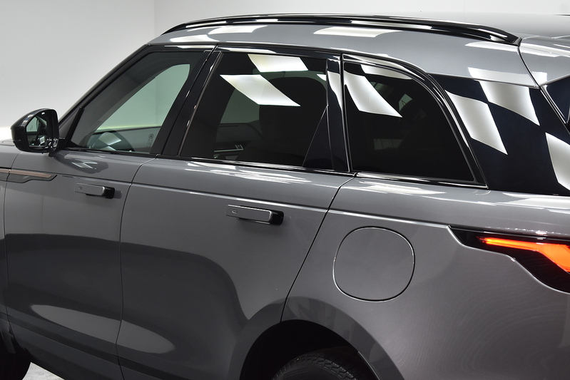 Land Rover Range Rover Velar D200 MHEV R-Dynamic SE - U6204