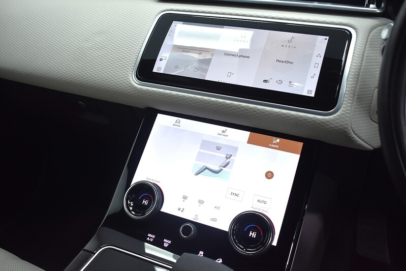 Land Rover Range Rover Velar D200 MHEV R-Dynamic SE - U6204