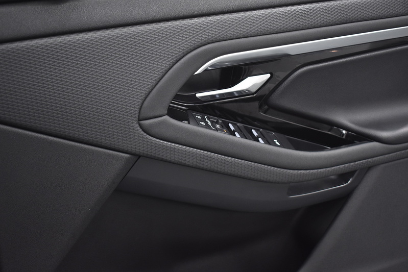 Land Rover Range Rover Evoque D200 MHEV R-Dynamic S - U6206