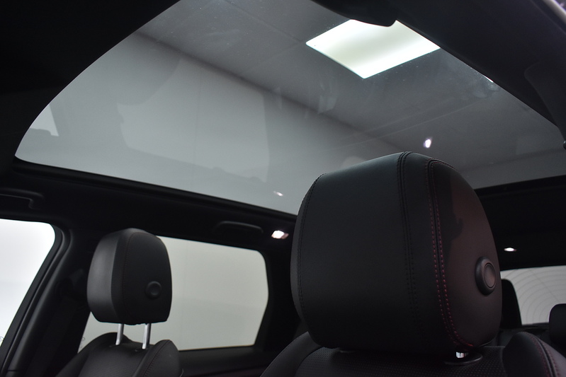 Land Rover Discovery Sport D240 MHEV R-Dynamic HSE - U6209