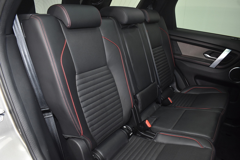 Land Rover Discovery Sport D240 MHEV R-Dynamic HSE - U6209
