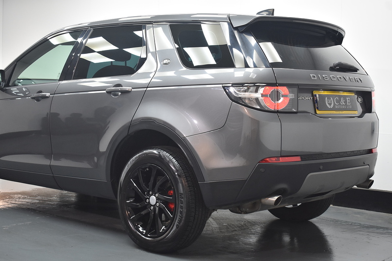 Land Rover Discovery Sport TD4 SE Tech - U6211