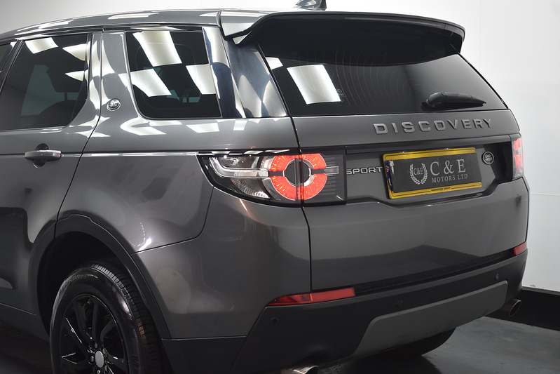 Land Rover Discovery Sport TD4 SE Tech - U6211