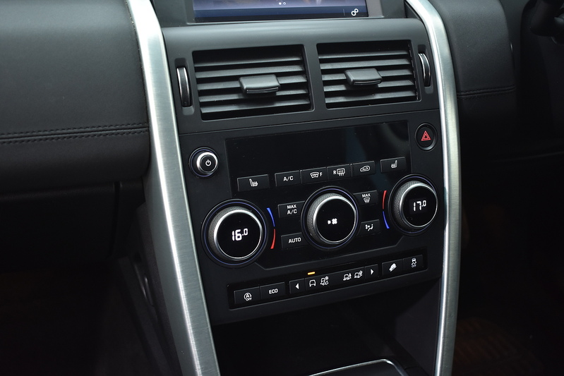 Land Rover Discovery Sport TD4 SE Tech - U6211