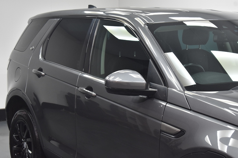 Land Rover Discovery Sport TD4 SE Tech - U6211
