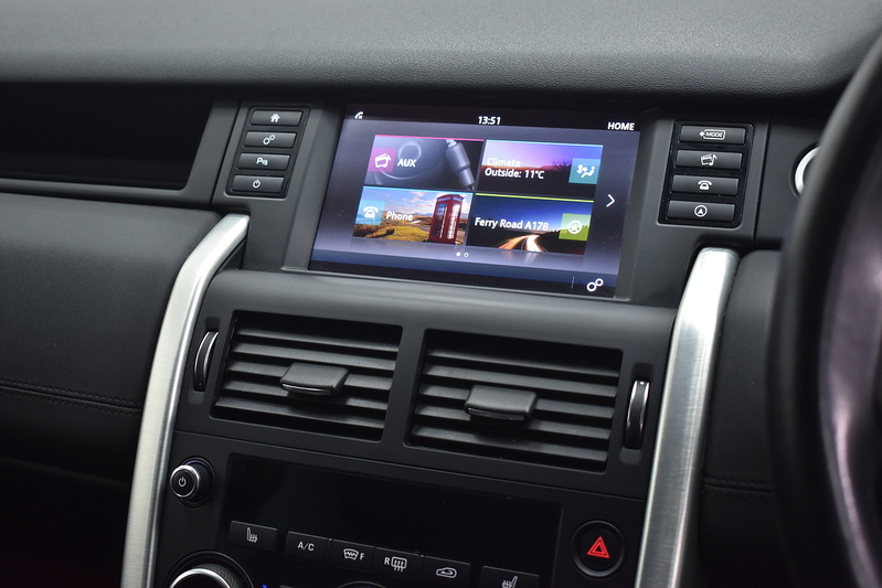 Land Rover Discovery Sport TD4 SE Tech - U6211