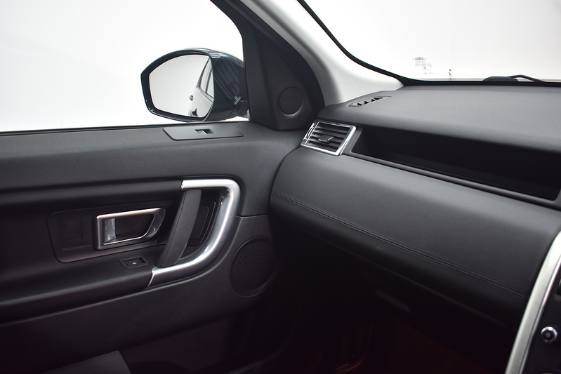 Land Rover Discovery Sport TD4 SE Tech - U6211
