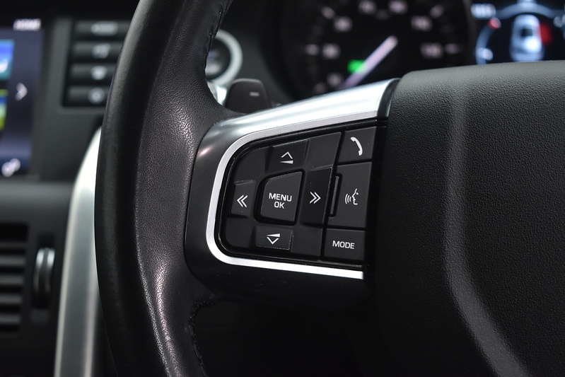 Land Rover Discovery Sport TD4 SE Tech - U6211