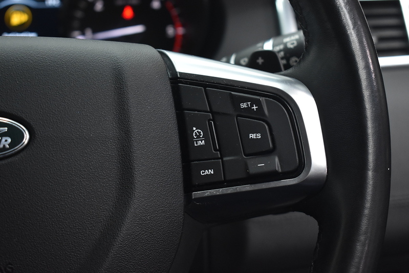 Land Rover Discovery Sport TD4 SE Tech - U6211