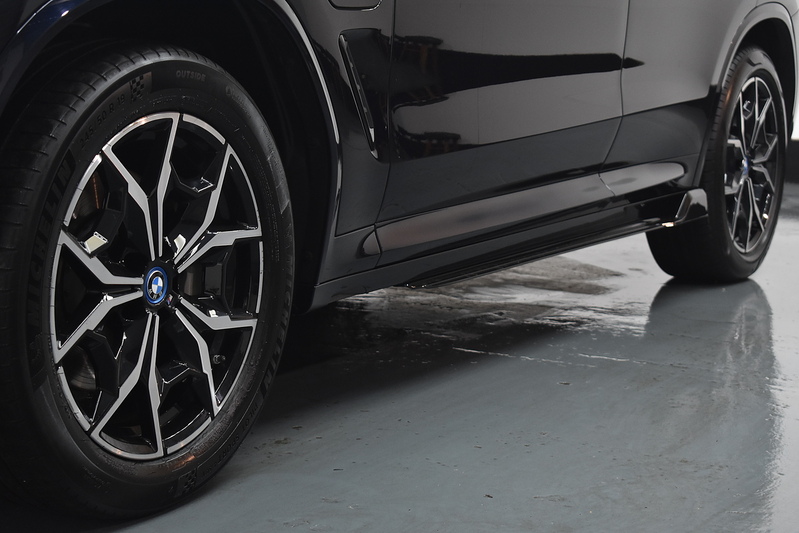 BMW X3 30e M Sport - U6213