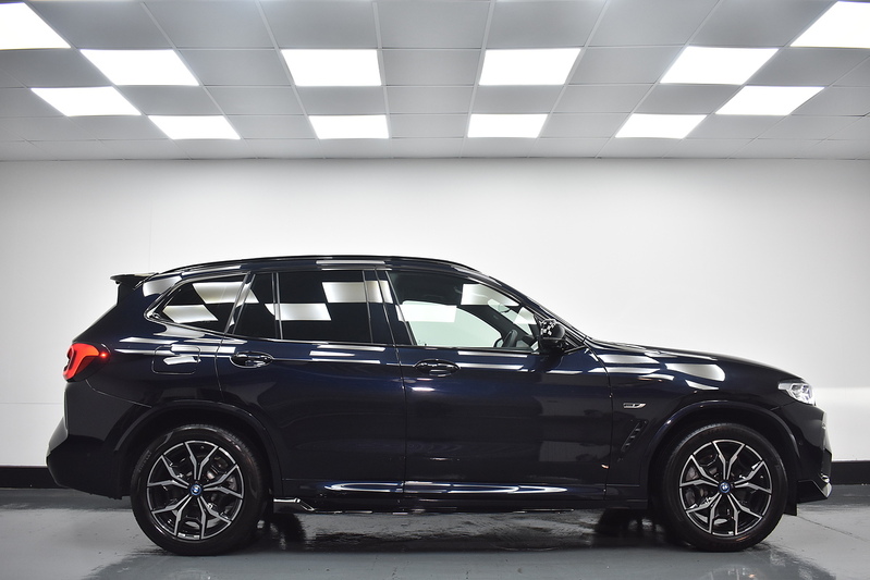 BMW X3 30e M Sport - U6213