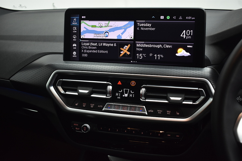 BMW X3 30e M Sport - U6213