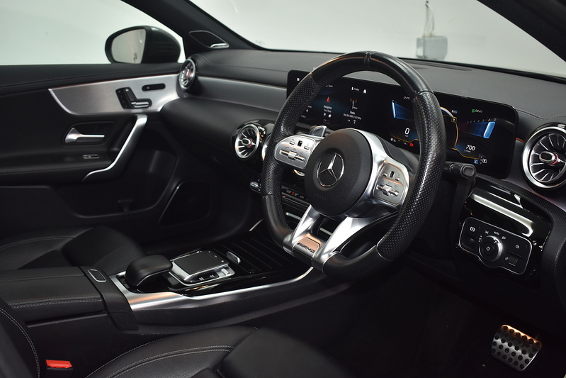Mercedes-Benz A Class A35 AMG - U6216