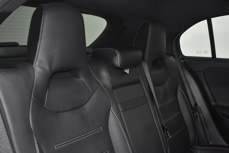 Mercedes-Benz A Class A35 AMG - U6216