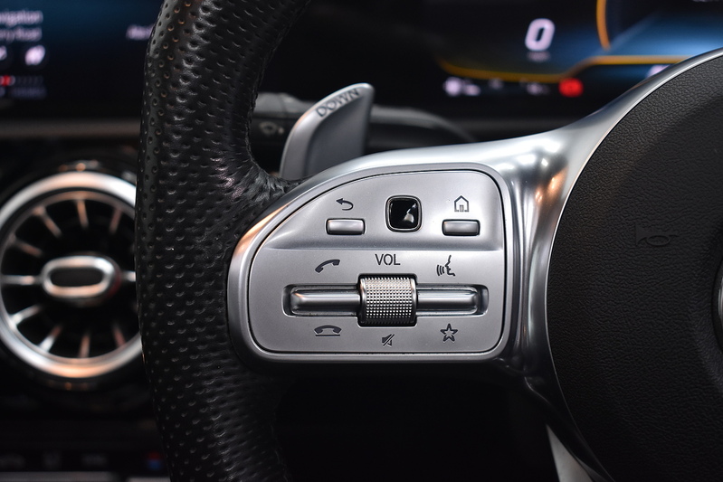 Mercedes-Benz A Class A35 AMG - U6216