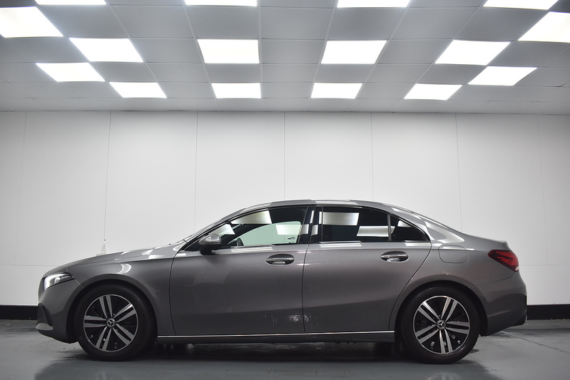 Mercedes-Benz A Class A200 Sport - U6224