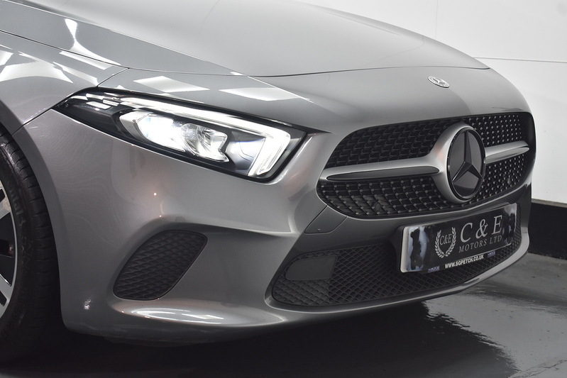 Mercedes-Benz A Class A200 Sport - U6224