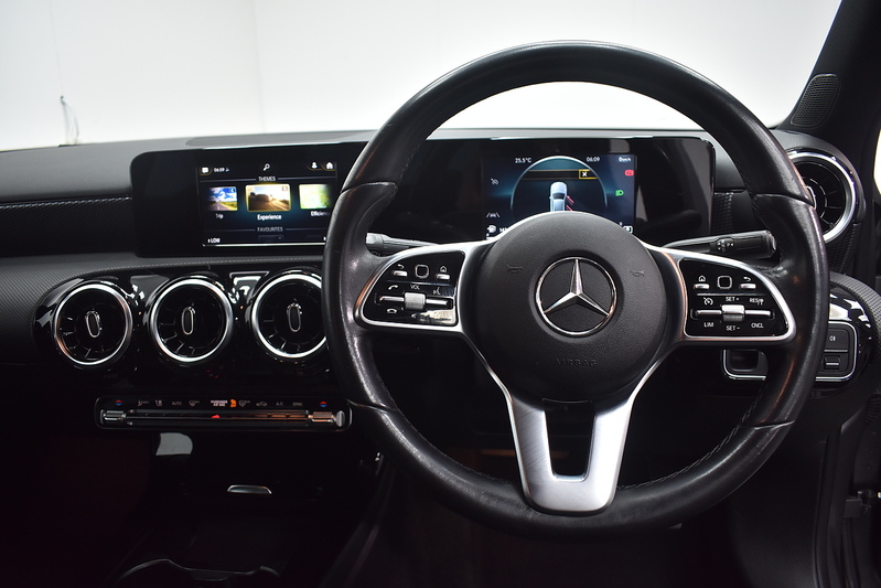 Mercedes-Benz A Class A200 Sport - U6224