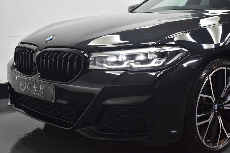 BMW 5 Series 520d MHT M Sport - U6225
