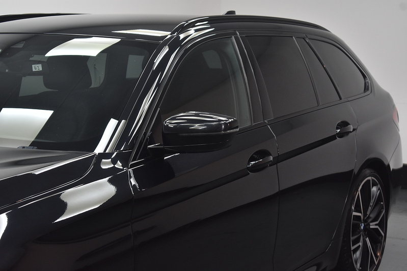 BMW 5 Series 520d MHT M Sport - U6225
