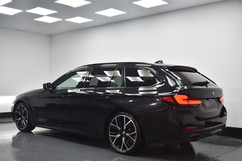 BMW 5 Series 520d MHT M Sport - U6225