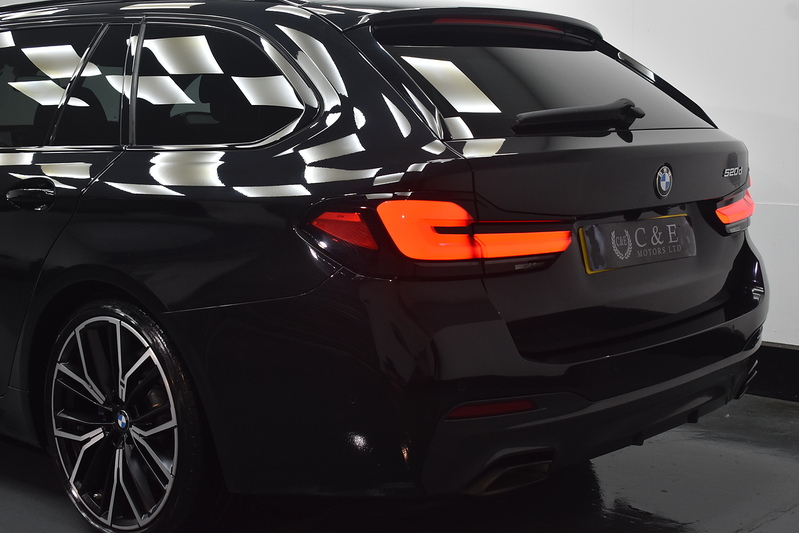 BMW 5 Series 520d MHT M Sport - U6225